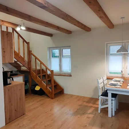 Zielony-bursztyn * Objazda-Kolonia