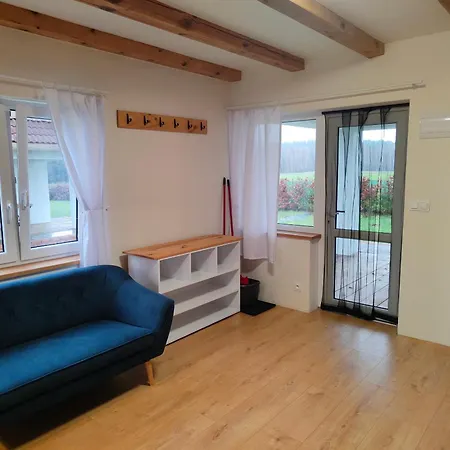 Zielony-bursztyn بيت للعطل